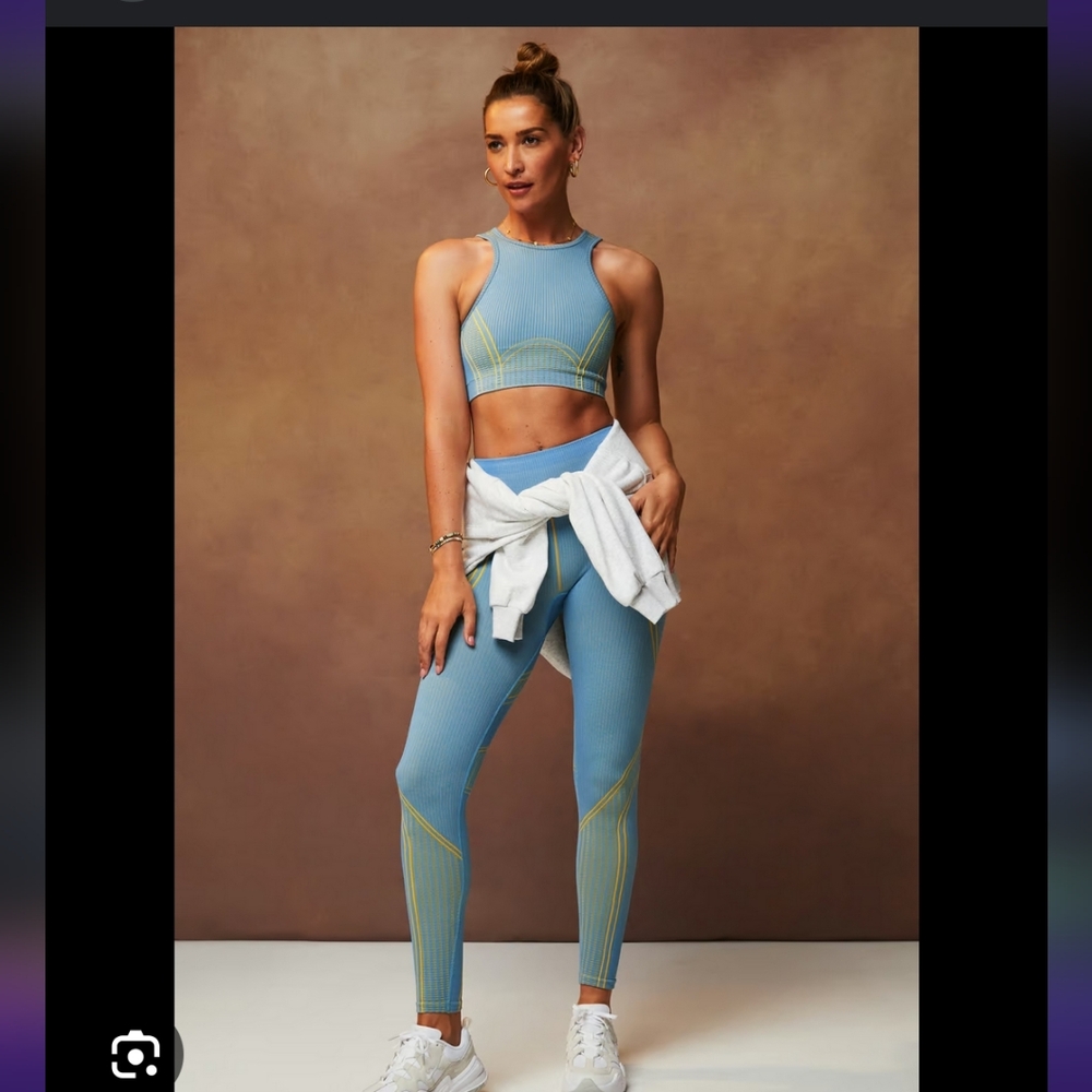 Fabletics x Khloe set XS top S bottom